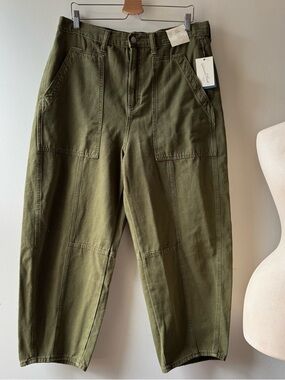 UNIVERSAL THREAD High-rise barrel jeans size 14 NWT